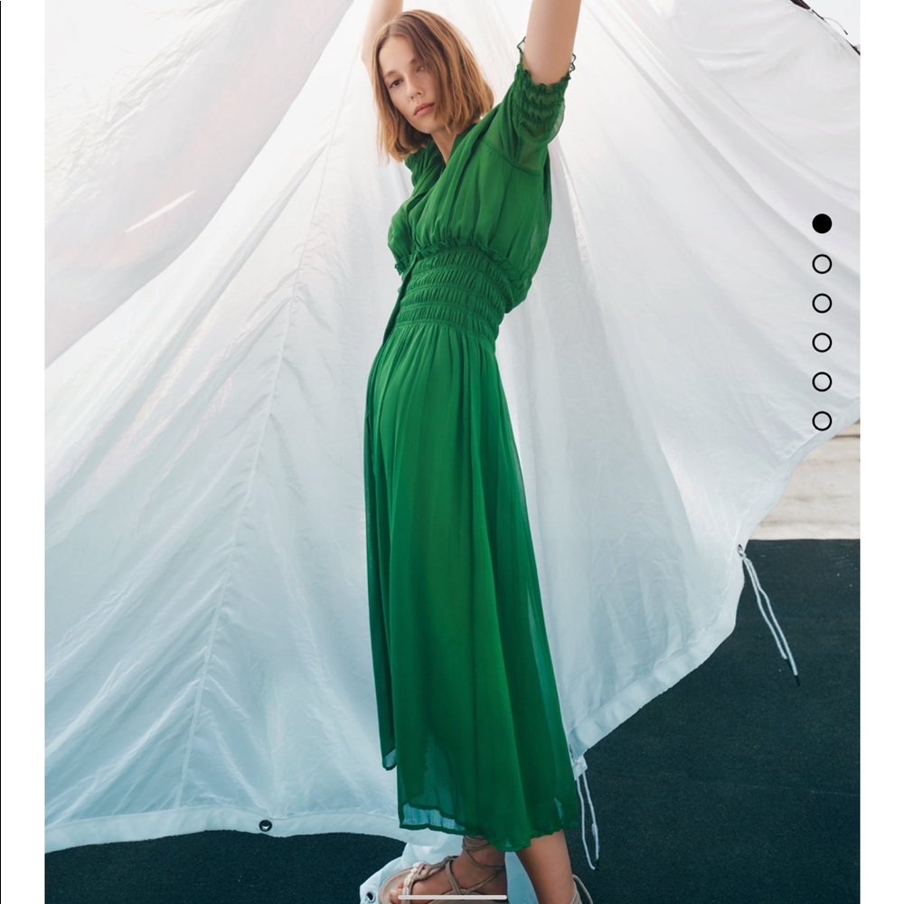 Zara Green midi button down pleated dress